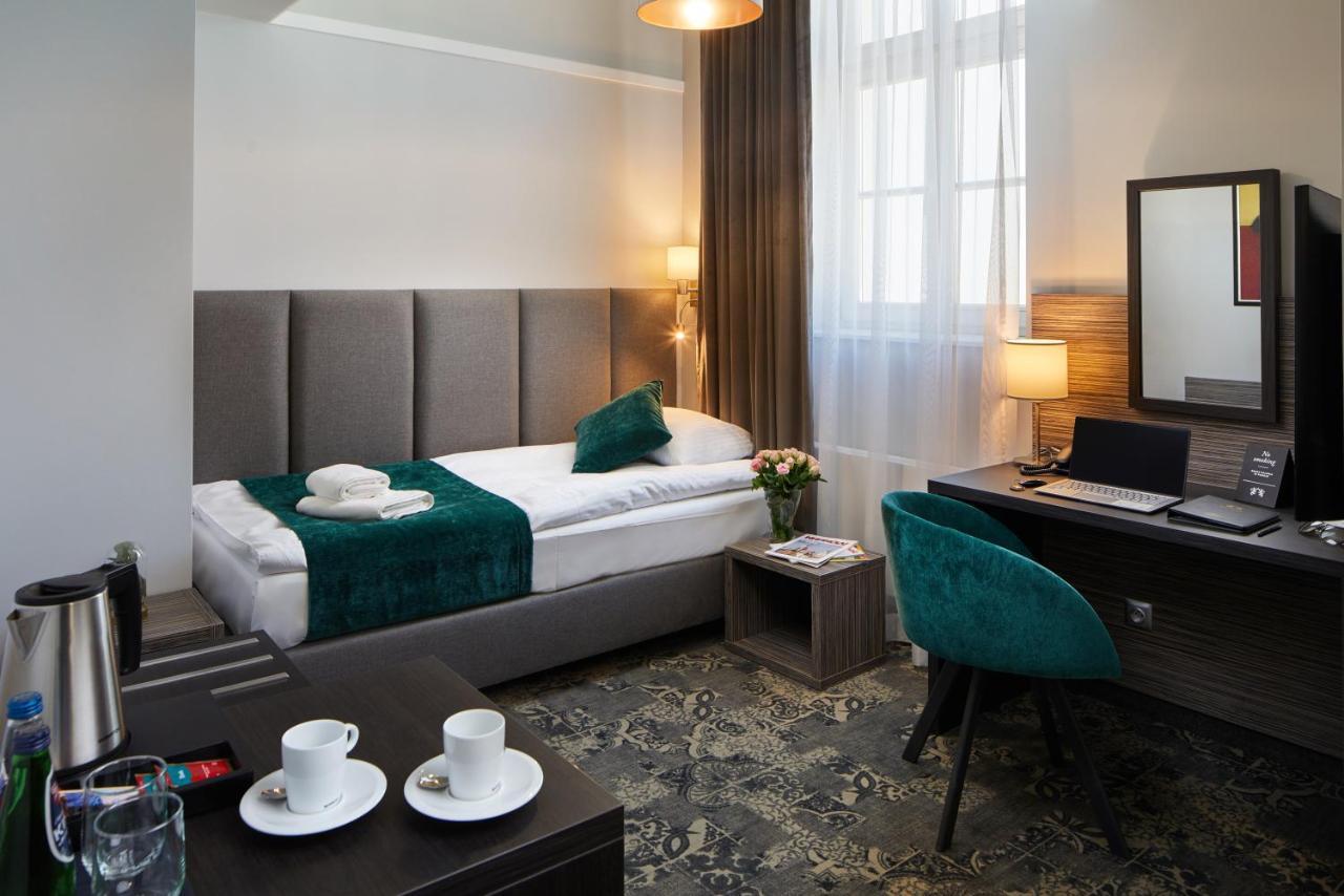 Standard Single Room